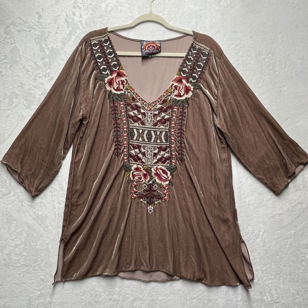 Johnny Was Issoria Floral Embroidered Velvet Top Women Medium Boho Peasant Tunic